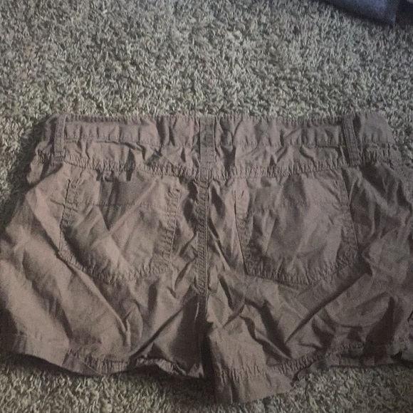 Shorts - Picture 2 of 3